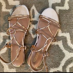 Rise gold flat sandal size 7.5
